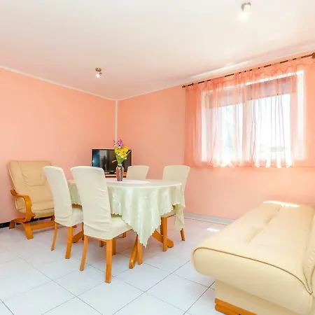 Barisa Apartment Razanj